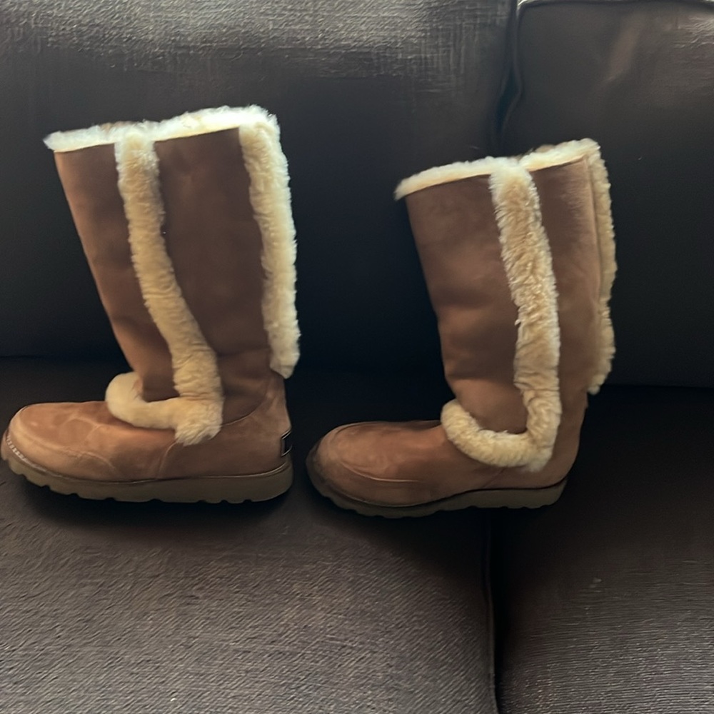 Uggs Boot - image 2